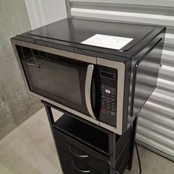 Farberware Microwave # FMO11AHTBKB