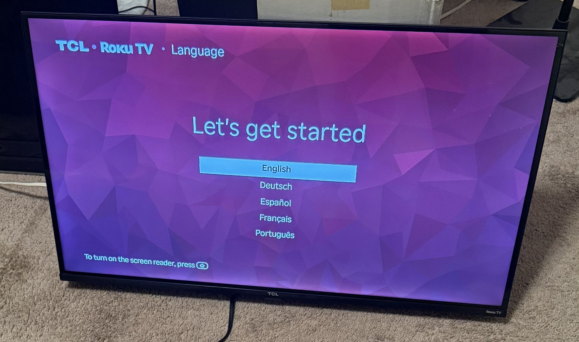 TCL/Roku 32 Inch Smart TV