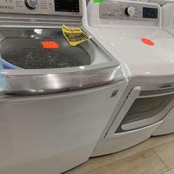LG Dryer/washer Set A 