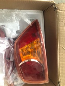 Mitsubishi Head lights