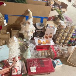 Christmas Holiday Decor Wreath Ornaments And More 