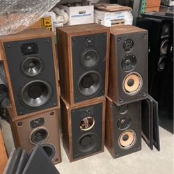 Lot Of 6 Vintage Speakers 