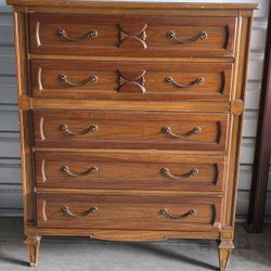 Thomasville Furniture Place Vendome Collection French Provincial tall dresser 