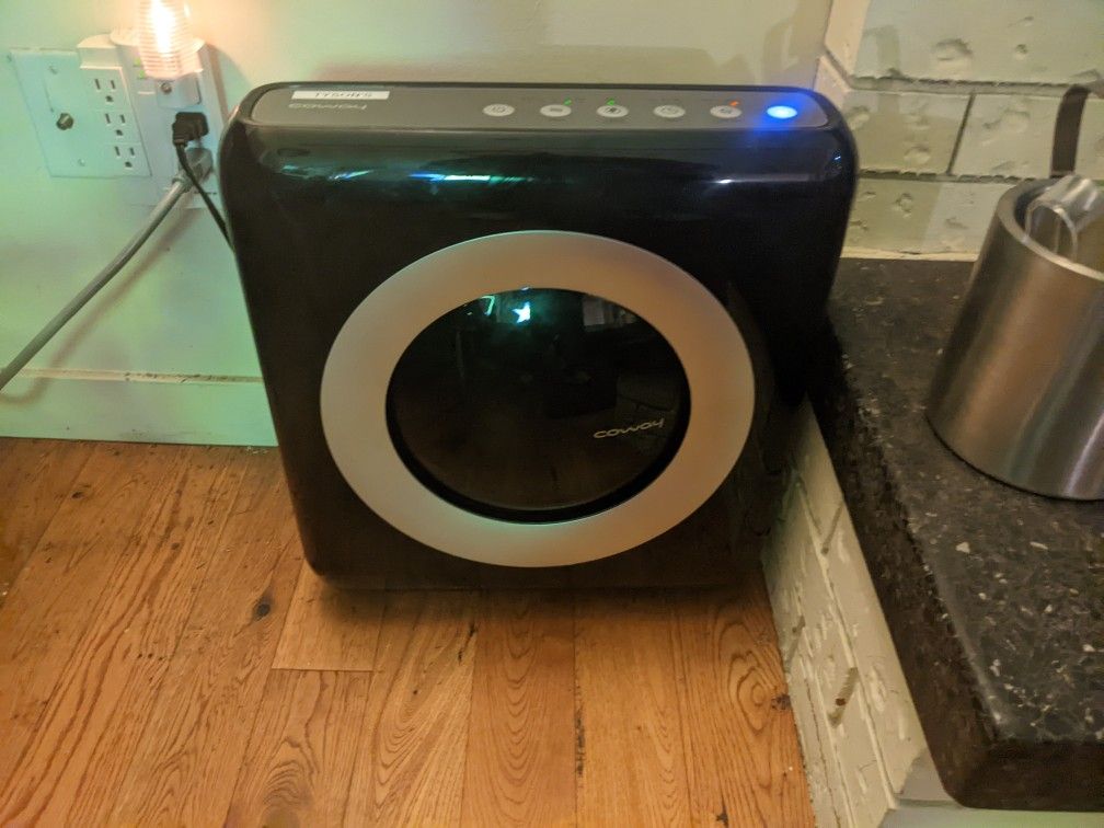 Coway Air Purifier -Coway Airmega Air Purifier AP-1512HH Black - Works Great