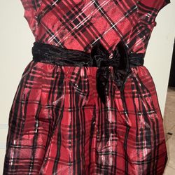 Red Dress With Ribbon In Front 