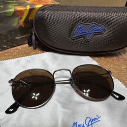 Jim Maui classic sunglasses with brown frames and brown lenses