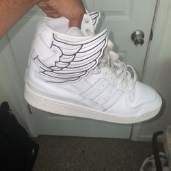 adidas Jeremy Scott Wings 4.0 Size 9.5
