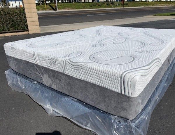 Queen Memory Foam