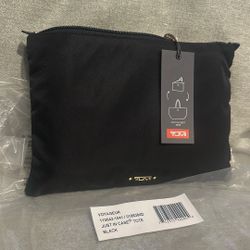 Retails For $150 👜 TUMI Voyageur “Just In Case” Tote – Black – BRAND NEW