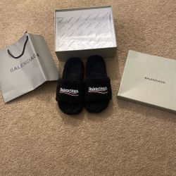 balenciaga slides