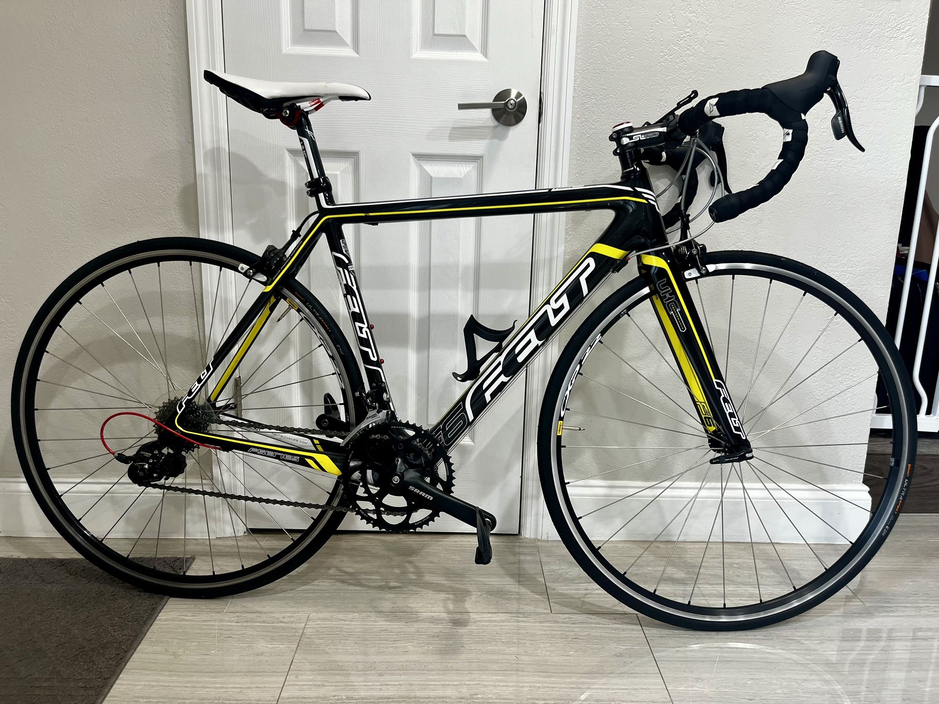 Felt F6 - Full Carbon