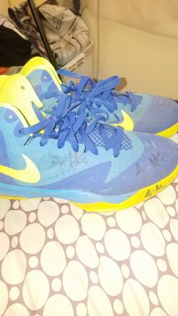 Nike signed by Kings players