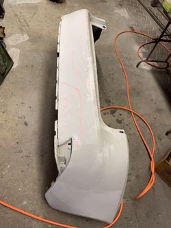 2016 Lexus IS 300 Rear bumper cover