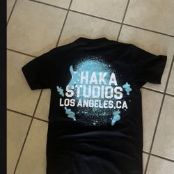 t shirt