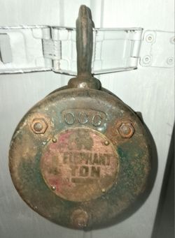 ***ELEPHANT 1/4 TON vintage chain hoist ***