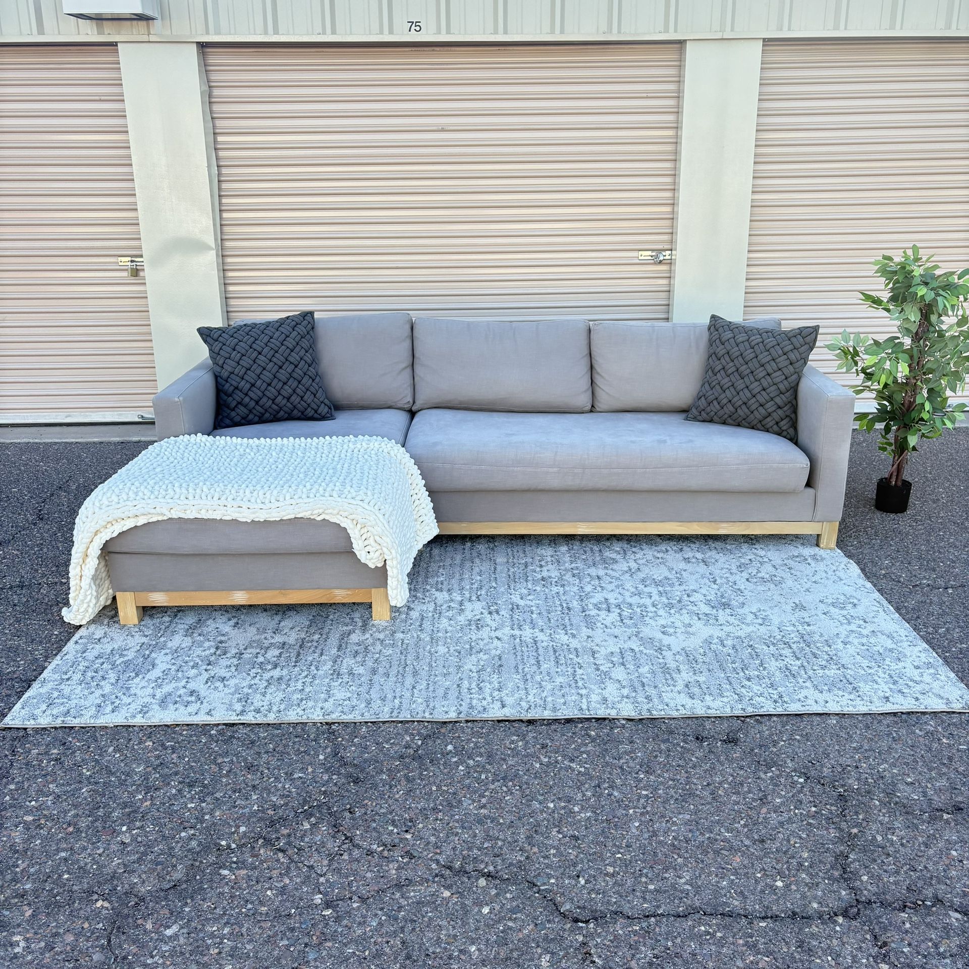 Pottery Barn Grey Jake Seadrift Wood Base w/ Chaise - Delivery 🚚