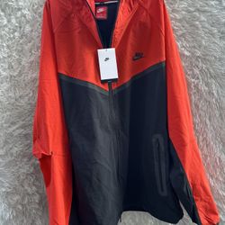 Nike Men's Vibrant Red and Black TECH WOVEN JACKET