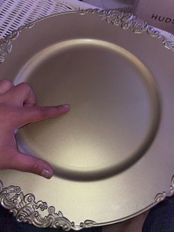 CHARGER PLATES 70pcs