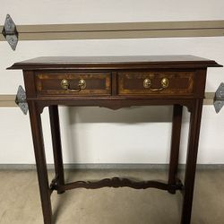 Antique Style Table 