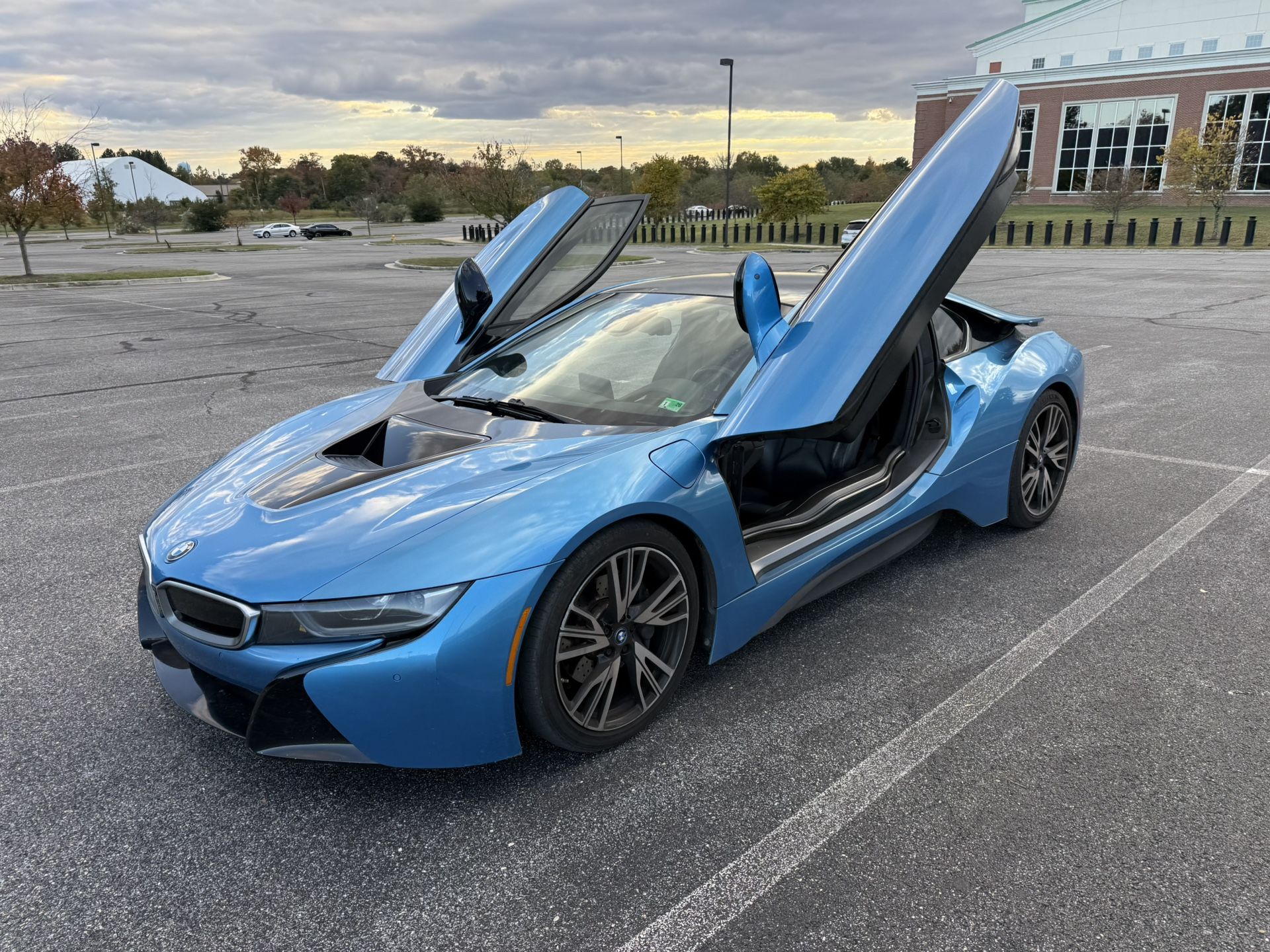 2016 BMW I8