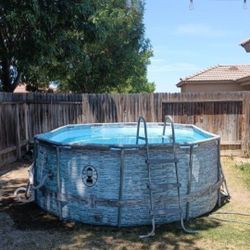 Column Pool  If The Post Is Up It's Available 