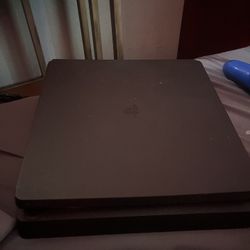 PS4 slim