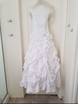 Wedding dress