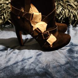 Sued.leather Booties