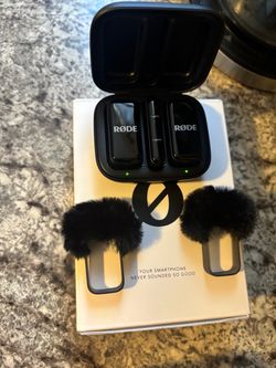 Rode Wireless Microphone System with Case