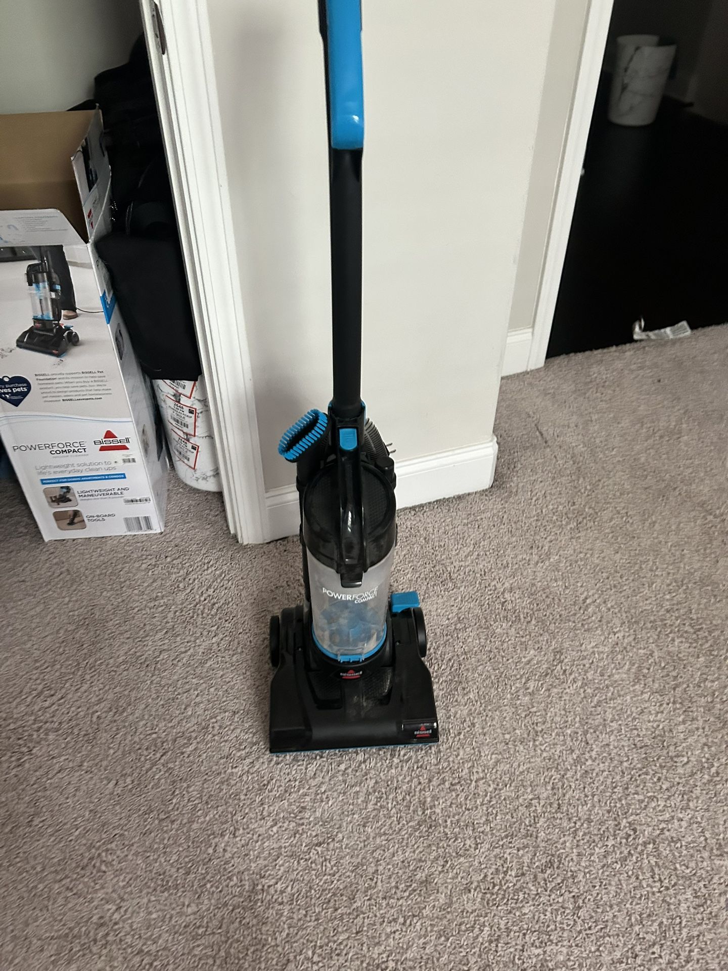 Gently Used Vacuum Cleaner