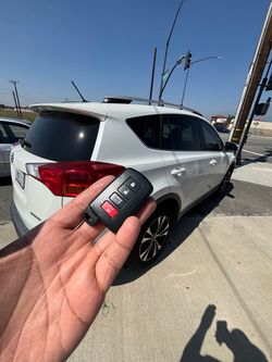 Llaves de autos / car keys and remotes