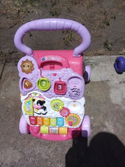 !! Baby Girl's Walker