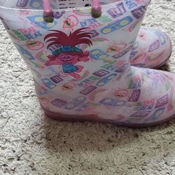 Trolls Boots