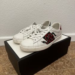 Gucci Shoes 9.5
