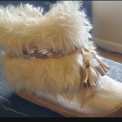 Girl's Faux Fur Boots - Girls 7