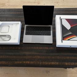 14-inch MacBook Pro with Apple M1 Pro (1TB)