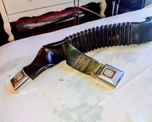 Chevy Impala 70's bench seat belt. Dual buckles . SS. Chevelle , Nova , Monte Carlo . El camino. Black. Works great
