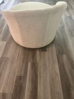 Swivel Chair