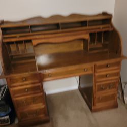 Roll Top Desk and chair $275  Rio Rancho
