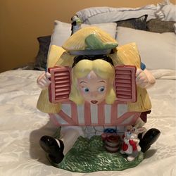 Disney’s Alice In Wonderland Cookie Jar, Collectors Edition