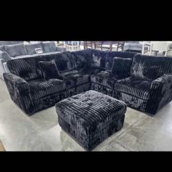 Sectional Set 