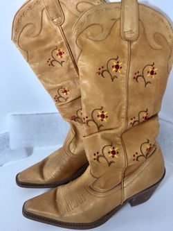 Super Cute Flower Design Flower Cowgirl Boots