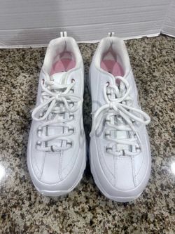 Sketchers d lite woman’s size 11 sport shoes