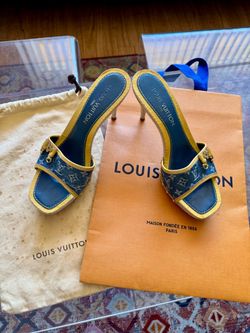 Louis Vuitton Blue/Yellow Monogram Denim and Patent Leather Trim Bow Detail Slides