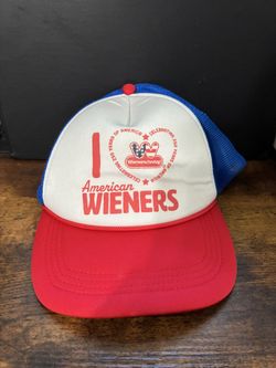 Wienerschnitzel Hat 