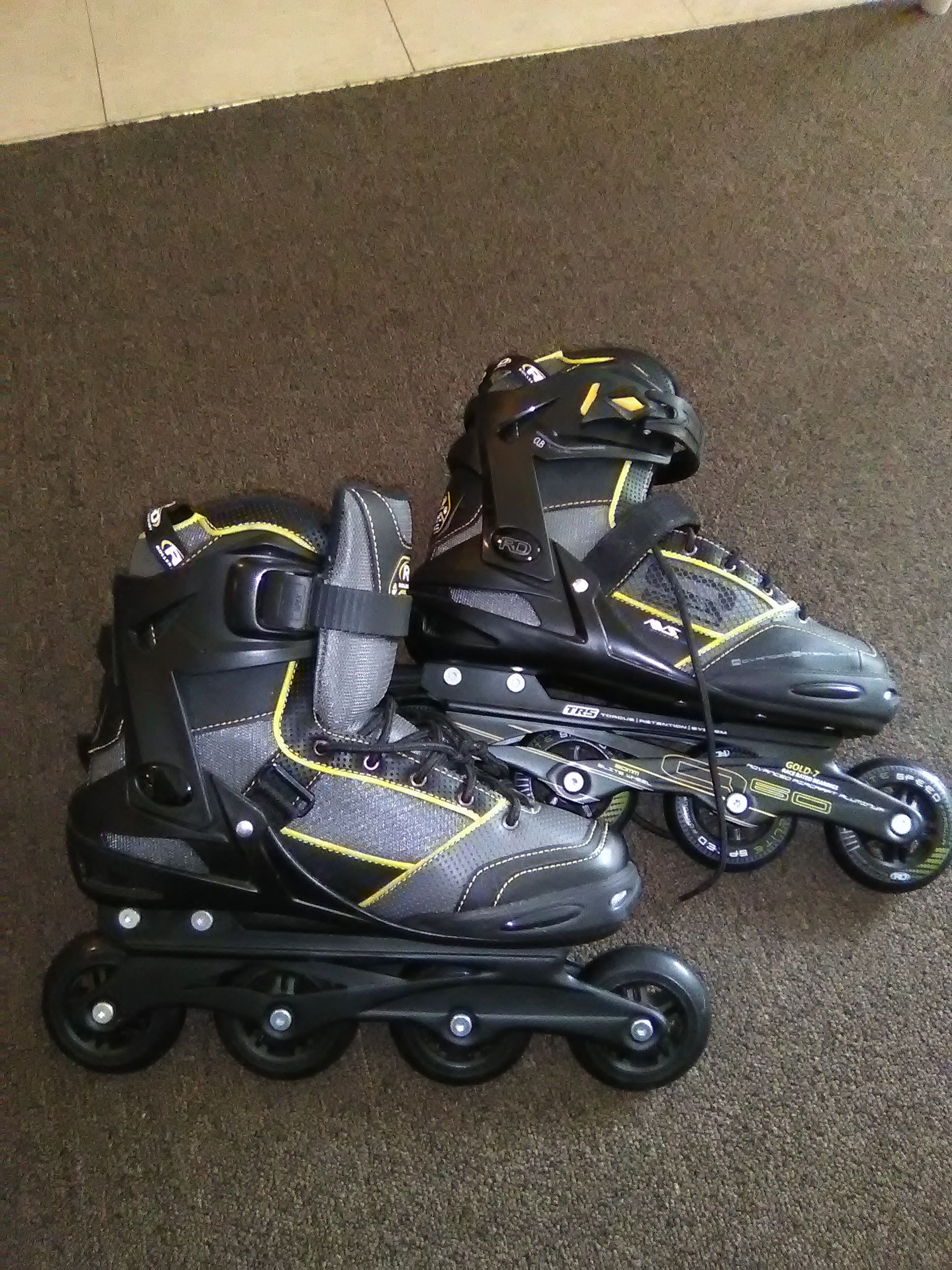 Roller Blades never used