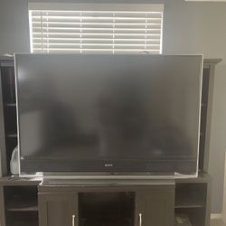 Television Sony Con Mueble Grande