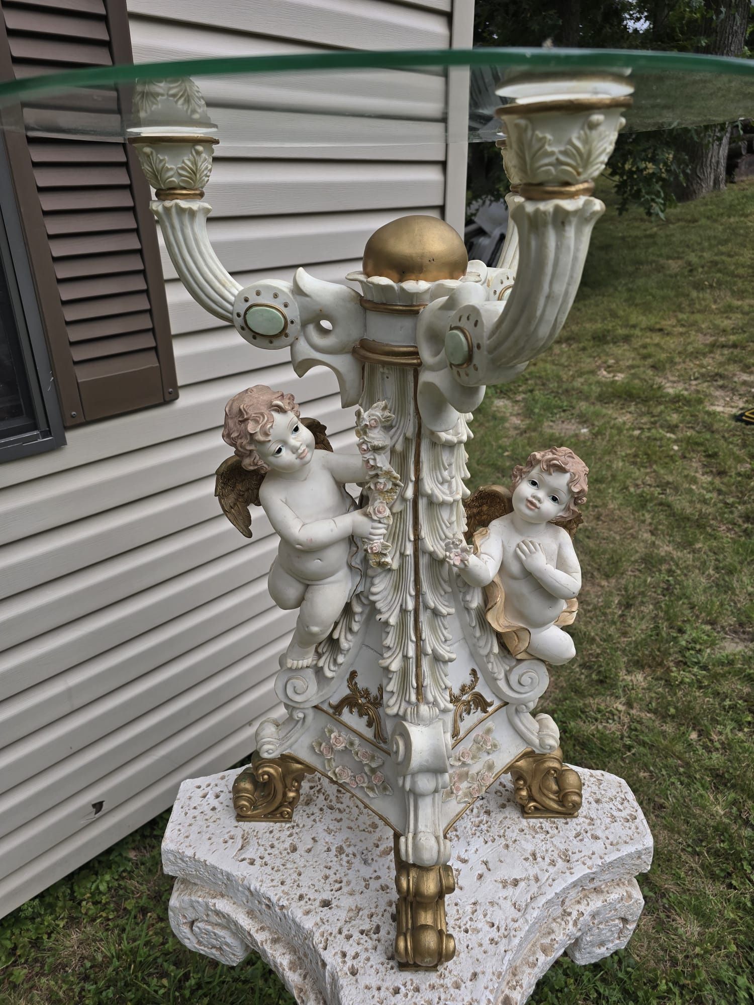 Antique Victorian Decor Table