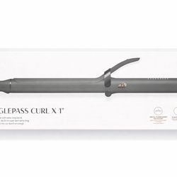 NEW T3 SinglePass Curl 1” – Professional Curling Iron