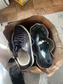 Women’s shoes
